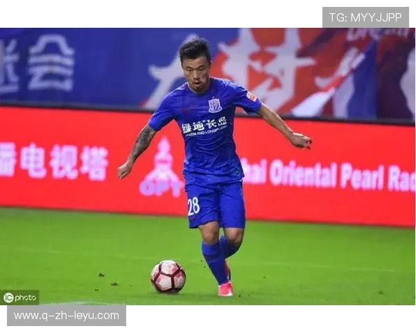 上海申花拉唐边路策动进攻:边线上的进攻艺术再现 上海申花拉唐边路策动进攻:边线上的进攻艺术再现